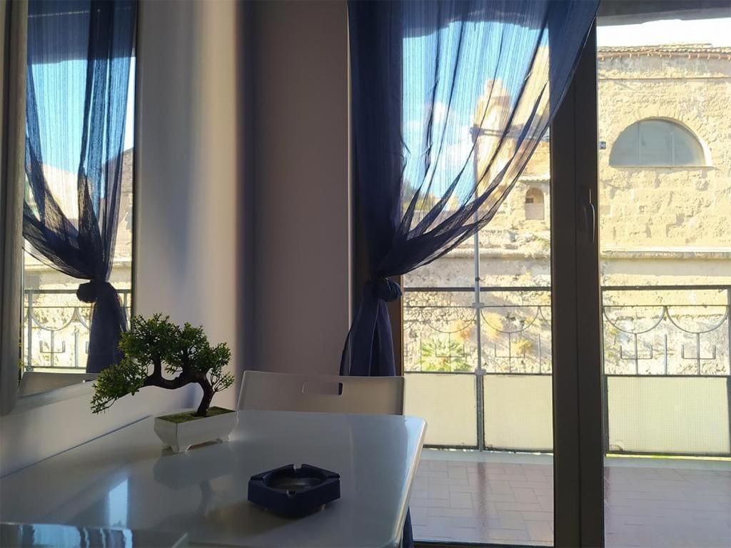 Apartment Calliope Palermo Bagian luar foto